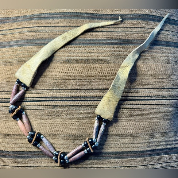 1990’s handcrafted choker. - Picture 3 of 6